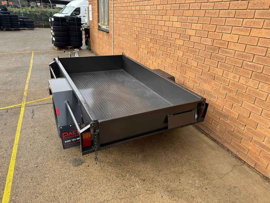 7x4 Box Trailer