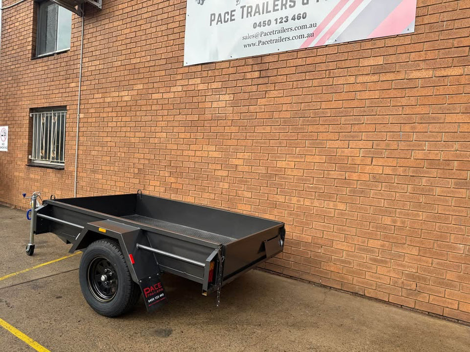 7x4 Box Trailer