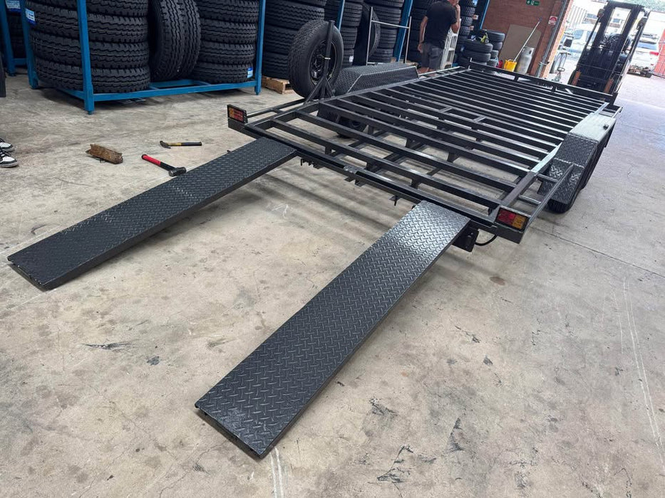 16'x6'6" Car Trailer Beaver Tail without steel sheets on top