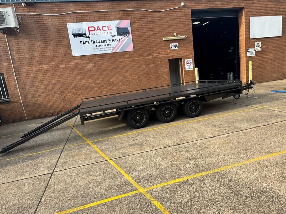 5m x 2.4 m flat top tri axle car trailer - 4500 kg gvm