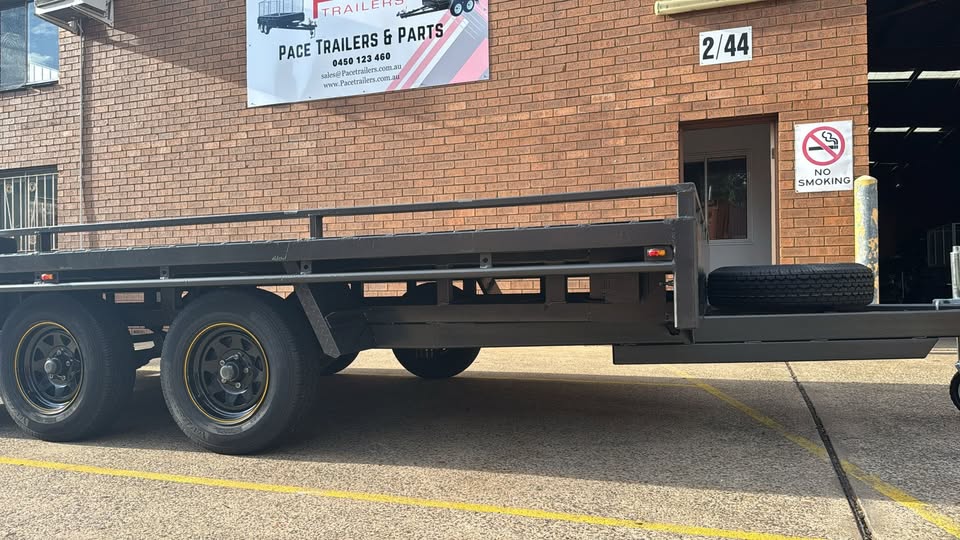 5m x 2.4 m flat top tri axle car trailer - 4500 kg gvm