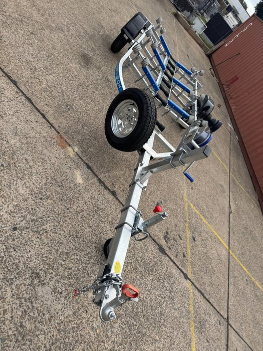 S520 Hot Dip Galvanised Unbraked Boat Trailer Suit Boat Length Of 4.4mt(14ft) x 4.9mt(16ft)