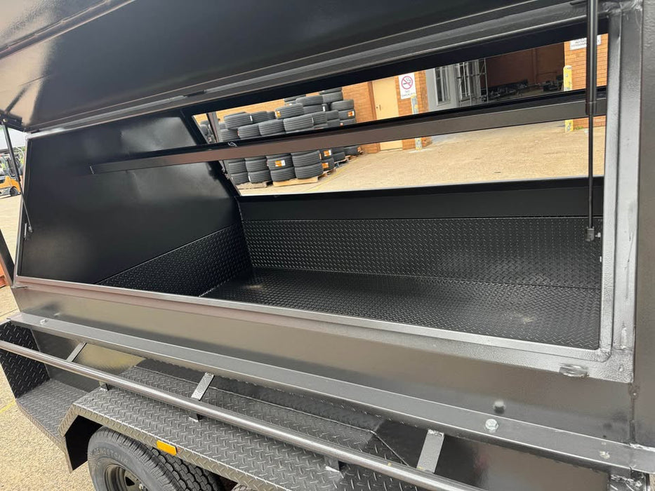 8x5 Tradesman Top Trailer 2pc Design