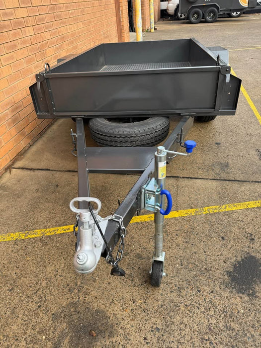 7x4 Box Trailer