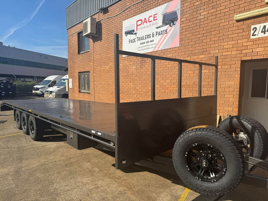 9 m x 2.4m Flat Top Tri-Axle Beaver Tail Trailer- 4.5 ton gvm