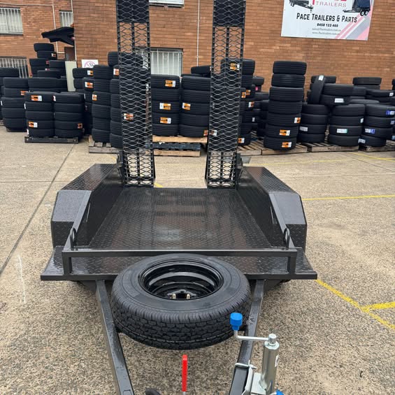 7x4 scissor lift, plant & equipment trailer -2 t gvm