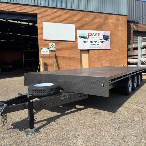 6m x 2.4 m flat top tri axle trailer - 4500 kg gvm