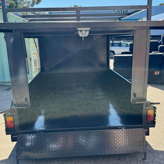 8x5 tandem tradesman top trailer, two pc square design, 2 ton gvm