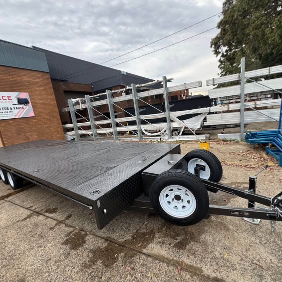9 m x 2.4m 'flat top' tri axle beaver tail trailer- 4.5 ton gvm