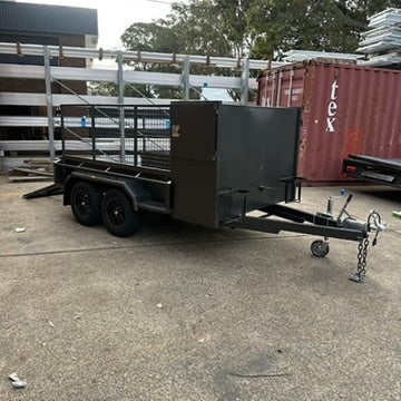 8x5 Lawn Mowing Trailer - Caged Sides