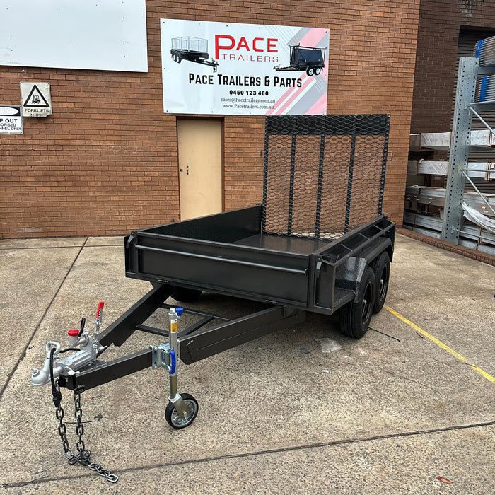 8x5 Heavy-Duty Box Trailer with Mesh Ramp