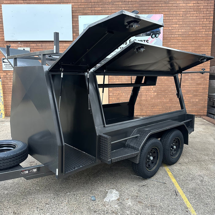 8x5 Tradesmen with Slanted Compressor Box