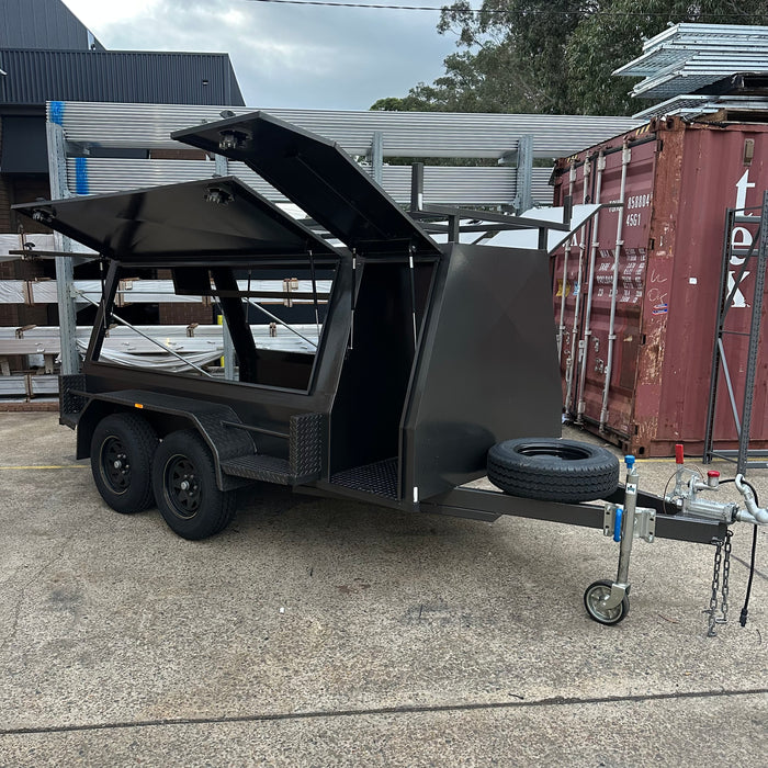 8x5 Tradesmen with Slanted Compressor Box