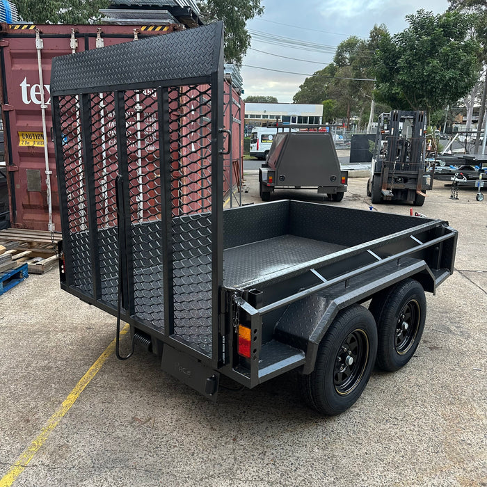8x5 Heavy-Duty Box Trailer with Mesh Ramp