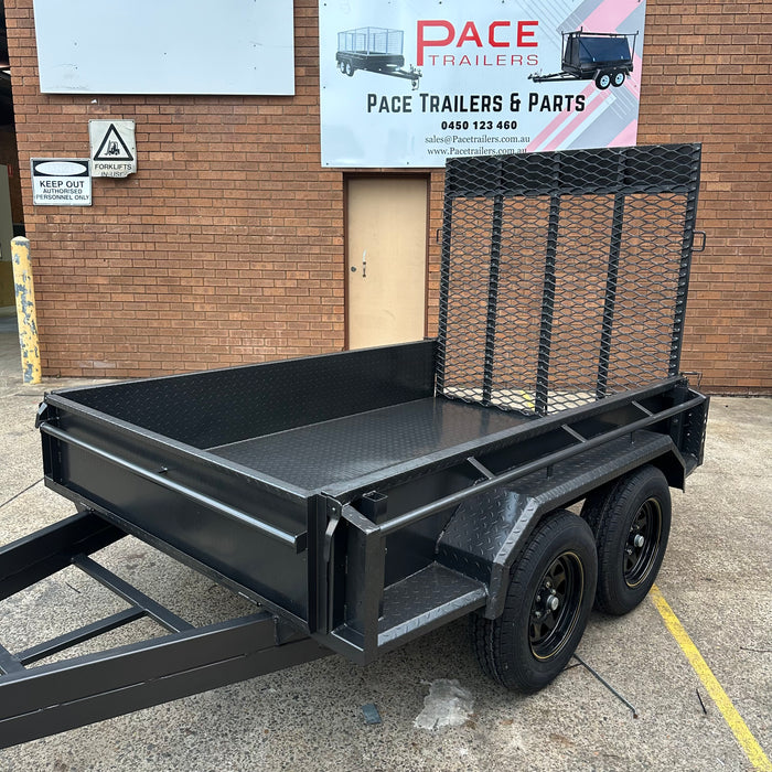 8x5 Heavy-Duty Box Trailer with Mesh Ramp