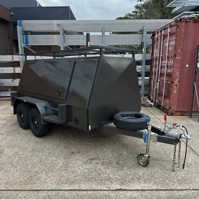 8x5 Tradesmen with Slanted Compressor Box