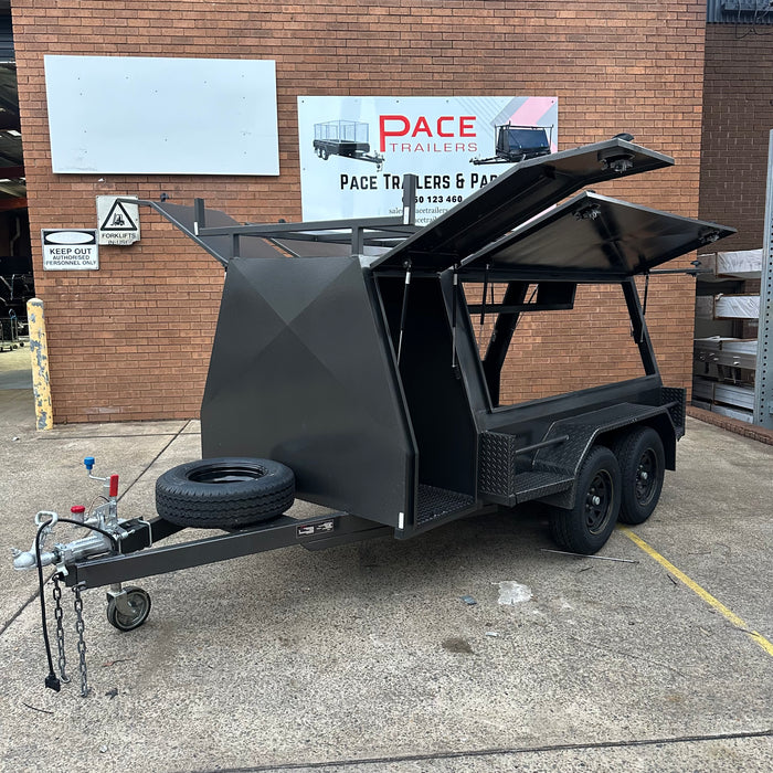 8x5 Tradesmen with Slanted Compressor Box