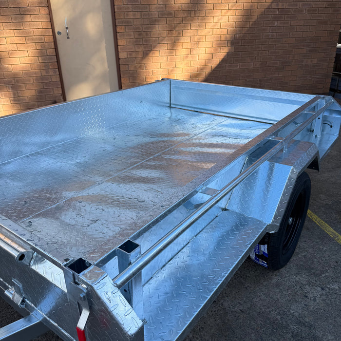 8x5 Single Axle Galvanised Box Trailer