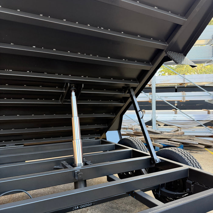 8x5 Heavy-Duty Tipper Trailer – 600mm High Sides
