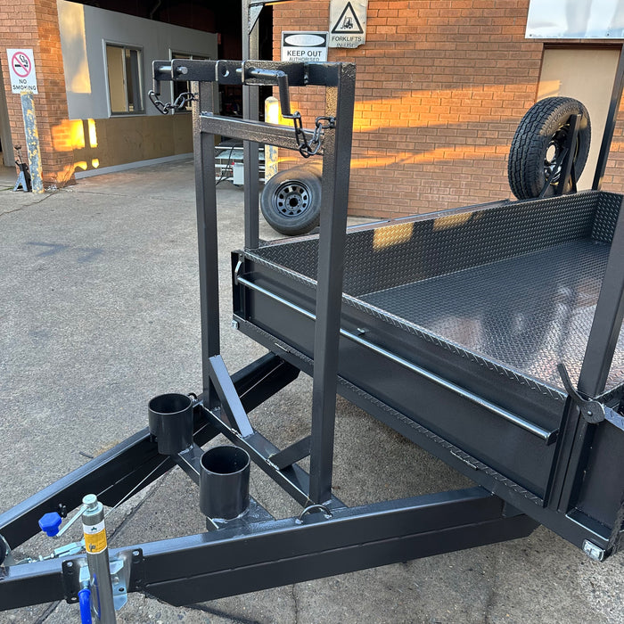 10x5 Heavy Duty Box Trailer with Auger Holders