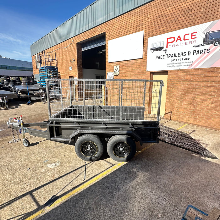8x5 Box Trailer | 900mm Cage | Spring Loaded Mesh Ramp