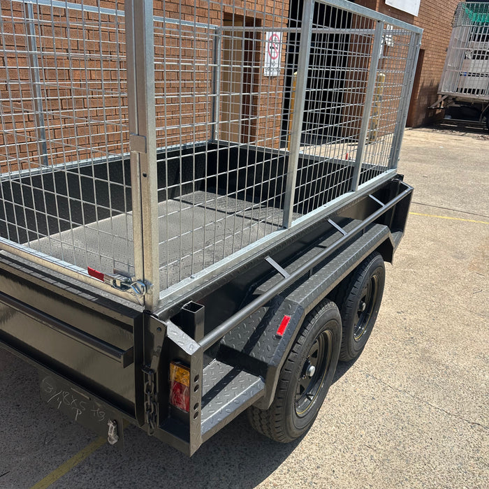 8x5 Box Trailer + 900mm High Cage