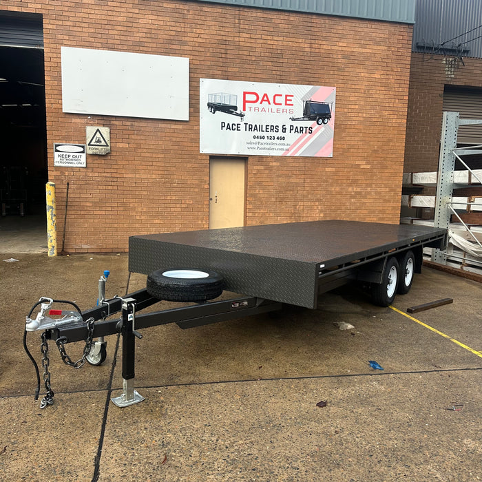 20'x8' (6m x 2.4m) Flat Table-Top Tandem Trailer