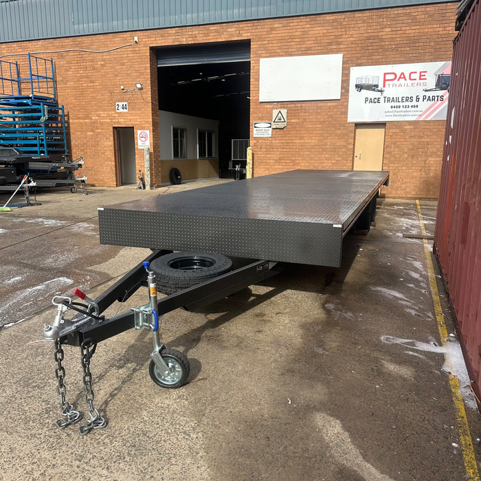 9m x 2.4m Flat Table-Top Trailer – 3500KG GVM