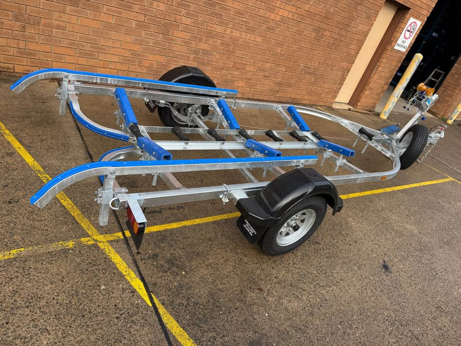S520b Galvanised Braked Boat Trailer Suit Boat Length Of 4.4mt(14ft) x 4.9mt(16ft)